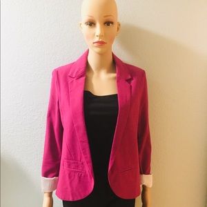💥 Beautiful Fuchsia Blazer